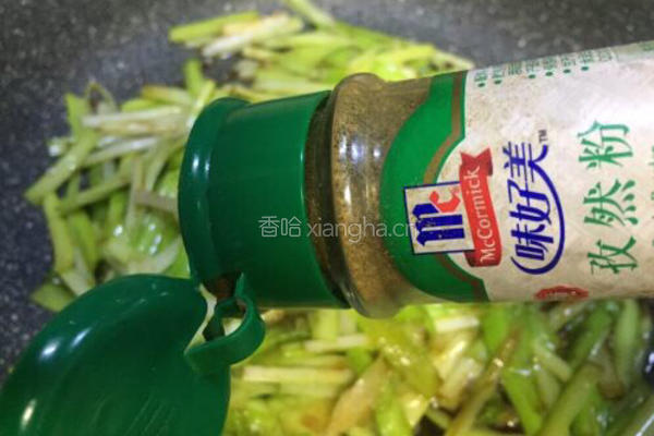 补肾健胃~红油烧烤味孜然韭黄的做法图解8