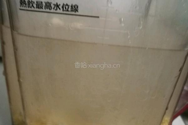 玉米麦仁米糊的做法图解3