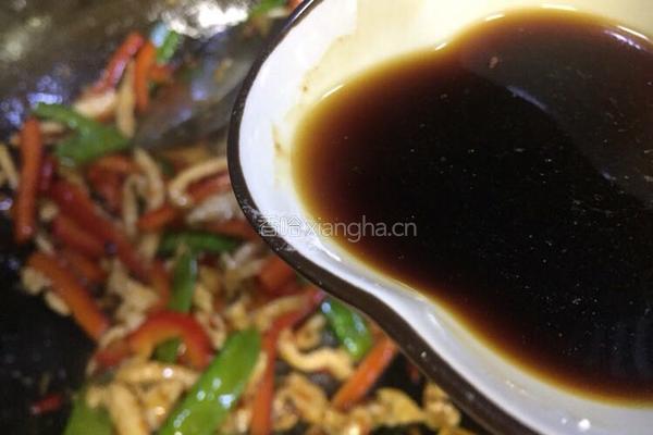 彩豆菜椒鸡肉丝的做法图解11