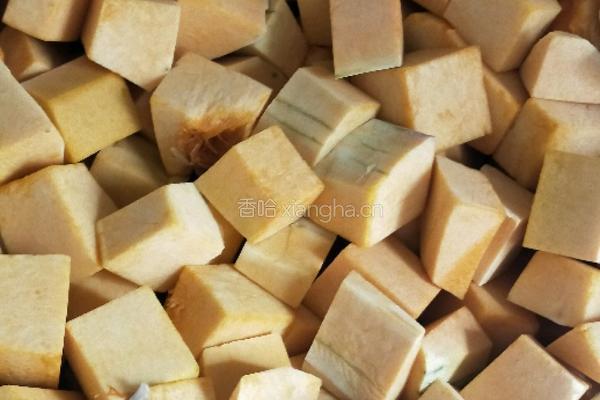 豆沙南瓜花卷的做法图解1