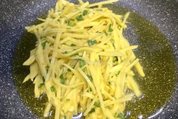 千丝万缕鸡蛋土豆丝饼的做法图解7