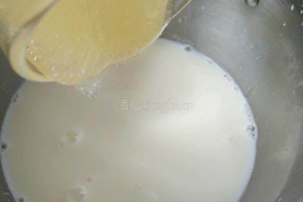 草莓奶冻的做法图解10