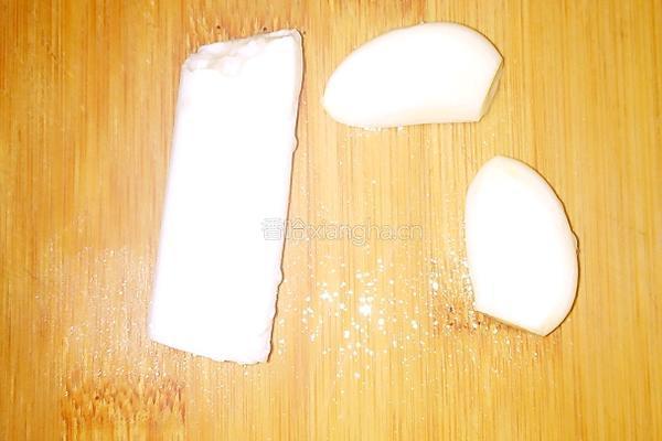 茼蒿小豆腐的做法图解6
