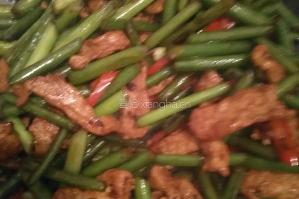 瘦肉炒蒜苔的做法图解5