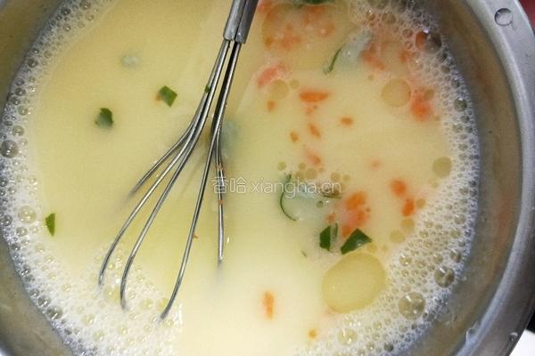 虾皮胡萝卜鸡蛋糕的做法图解4
