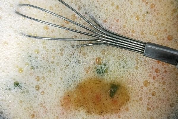 虾皮胡萝卜鸡蛋糕的做法图解6