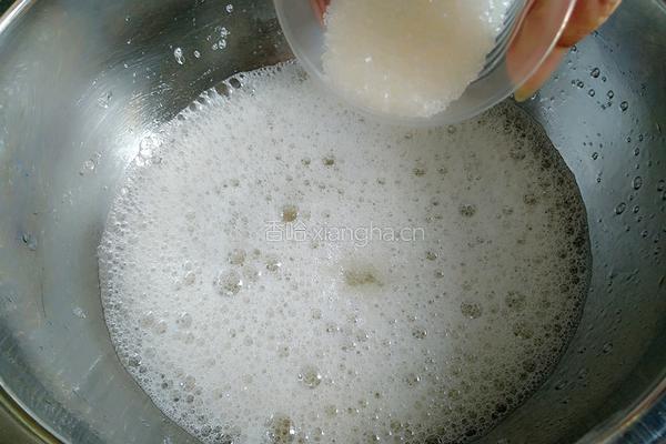 千叶纹戚风蛋糕的做法图解8