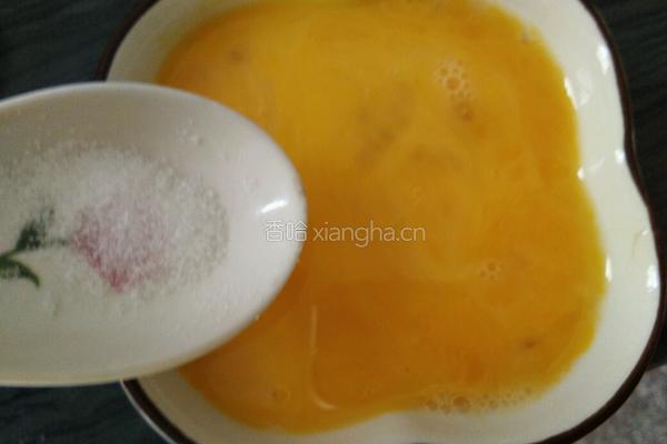 菠菜炒鸡蛋的做法图解1