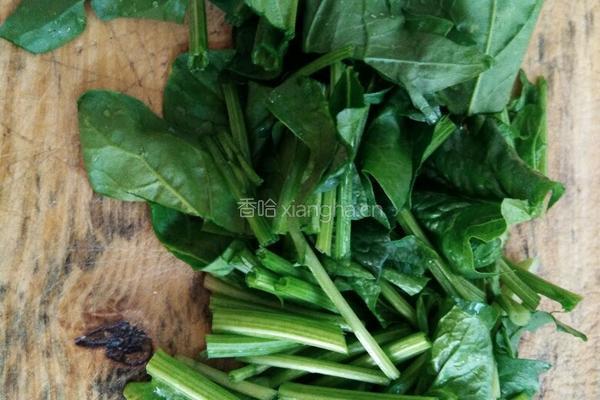 菠菜炒鸡蛋的做法图解2