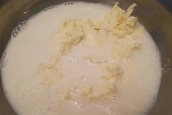  抹茶渐变慕斯的做法图解3