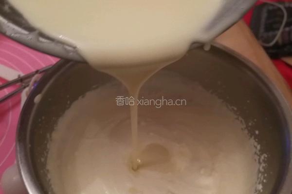  抹茶渐变慕斯的做法图解6
