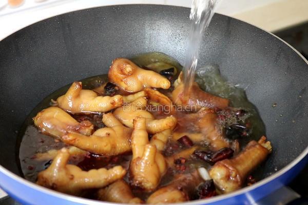 麻辣鸡爪的做法图解12