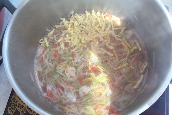 虾仁蛋饼面的做法图解9