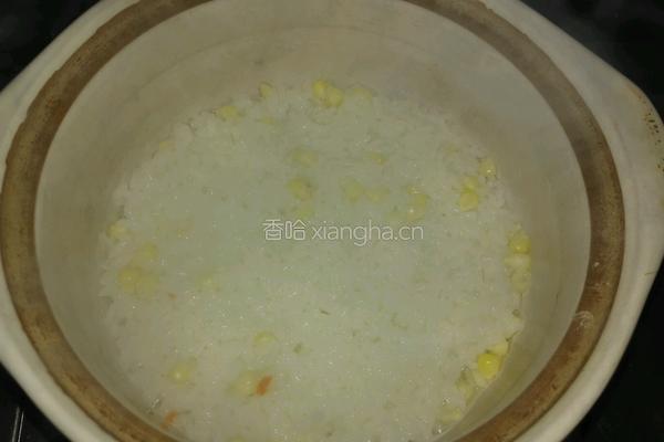 香肠煲仔饭的做法图解5