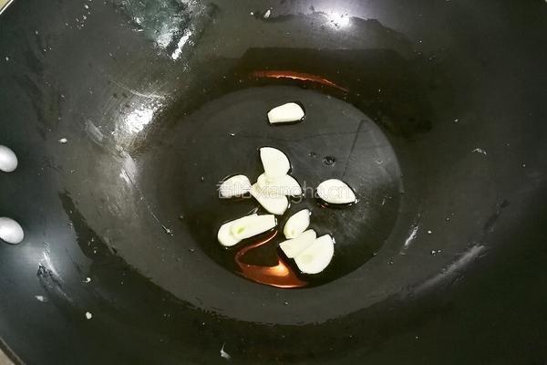 西芹红椒蛋的做法图解13
