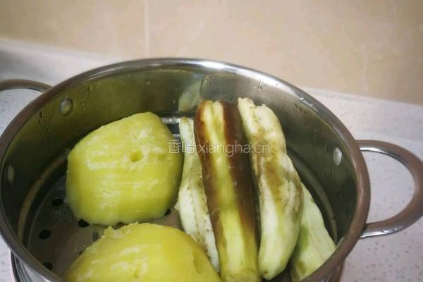 茄子拌土豆的做法图解2