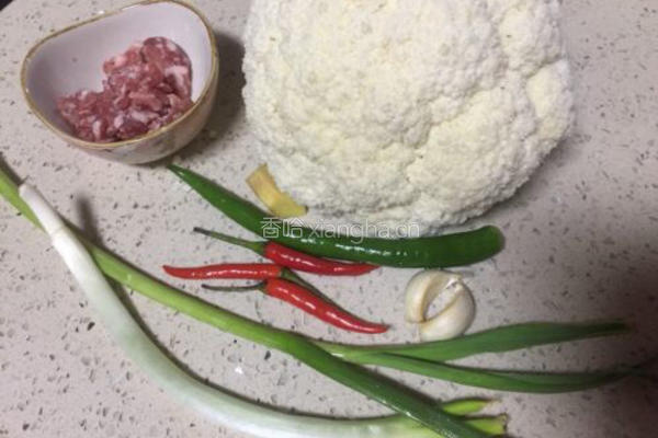 蚂蚁焗香辣花菜的做法图解3