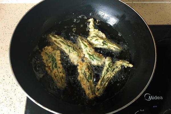 炸香椿鱼的做法图解9