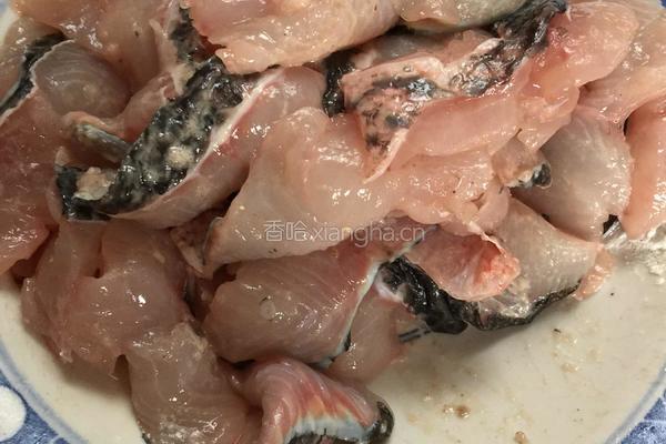 香辣酸菜鱼的做法图解2