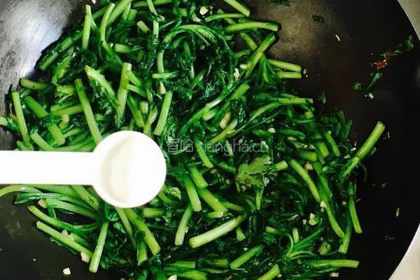 蒜蓉茼蒿的做法图解3