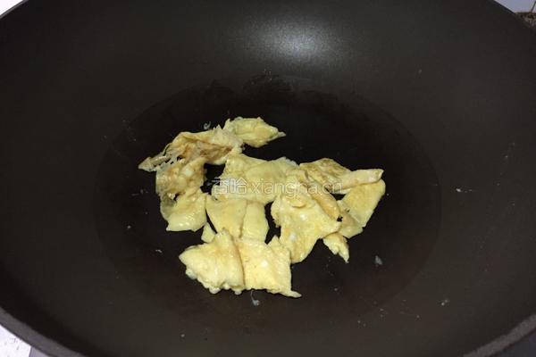 韭菜炒鸡蛋的做法图解4