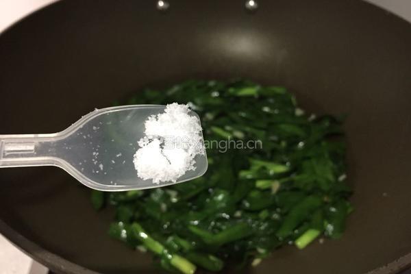 韭菜炒鸡蛋的做法图解7