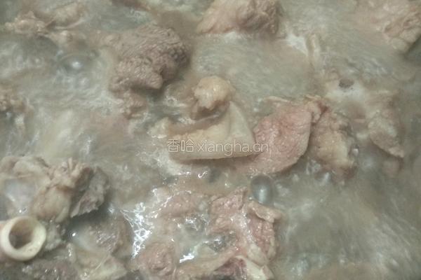 干豆角胡萝卜炖排骨的做法图解1
