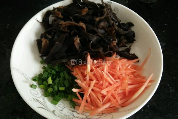 鱼香肉丝的做法图解2