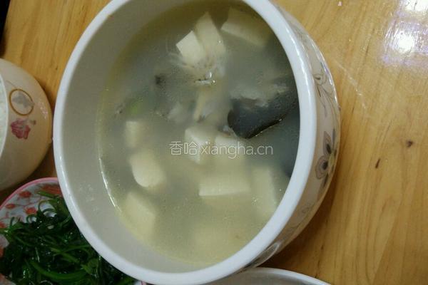鲫鱼豆腐汤的做法图解5
