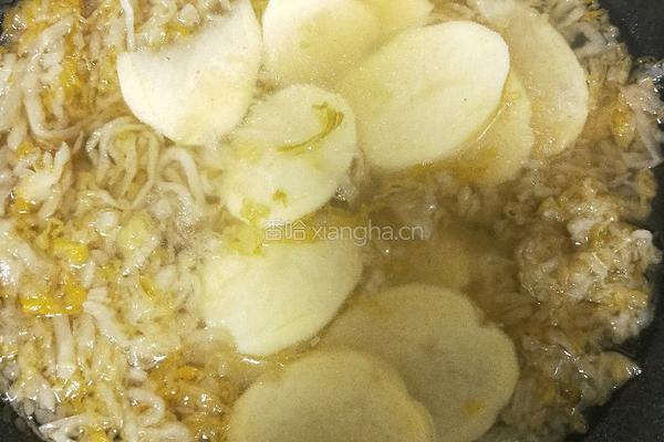 酸菜土豆冻豆腐的做法图解5