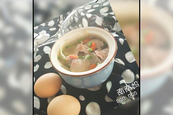 淮山瘦肉枸杞汤的做法图解1