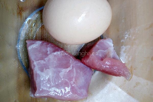 鸡蛋肉饼汤的做法图解1