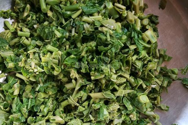 香椿拌豆腐的做法图解1