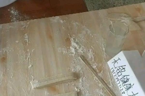 无铝香酥大油条的做法图解3
