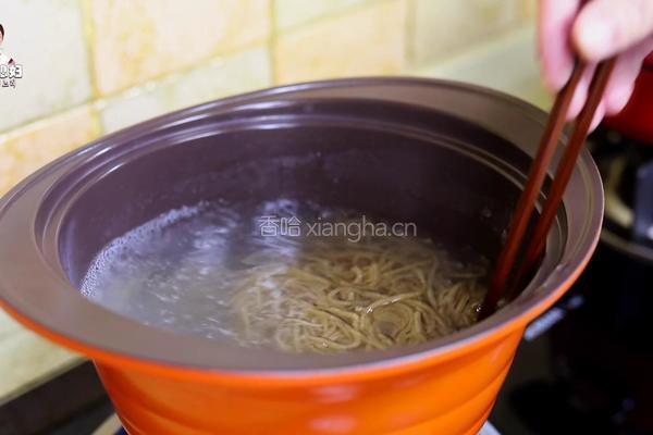 韩式醒酒版辣白菜冷面的做法图解7