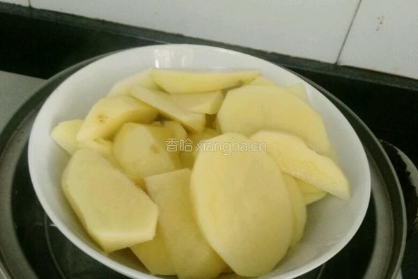 田园土豆饼的做法图解2