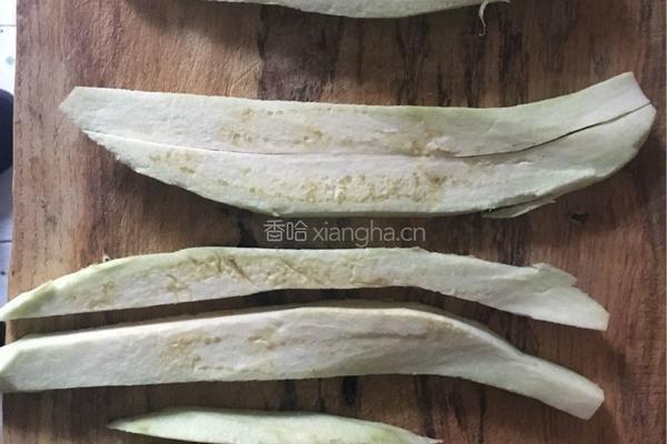 鱼香茄子的做法图解1