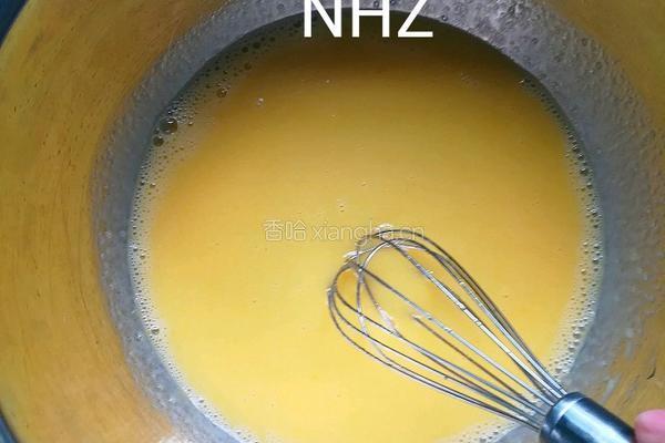 6寸戚风蛋糕的做法图解3