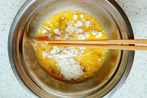 抖音网红鸡蛋面的做法图解2