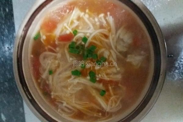番茄金针菇牛腩汤的做法图解9