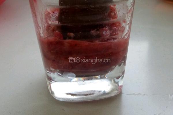 草莓酸奶的做法图解2
