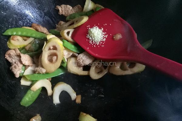 雷笋肉片炒荷兰豆的做法图解13