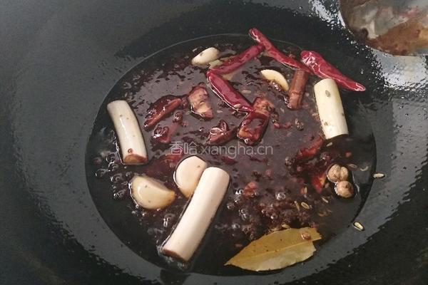 酱脊骨炖土豆的做法图解4
