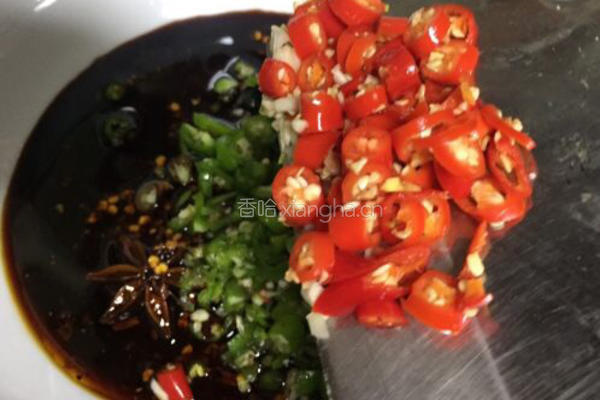 川味双椒麻辣泡凤爪的做法图解7