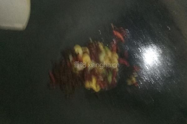 干锅土豆片煸豆角的做法图解5