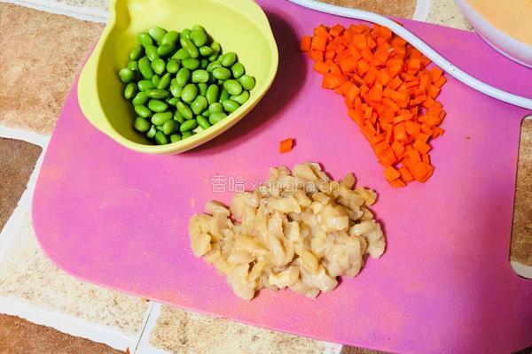 鸡肉蔬菜粥的做法图解1
