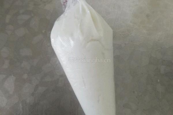 蓝莓山药蛋卷的做法图解5