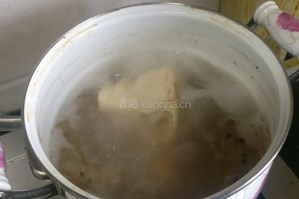 海鲜粥的做法图解1