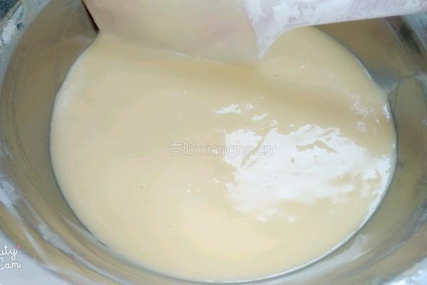 千叶纹戚风蛋糕的做法图解5