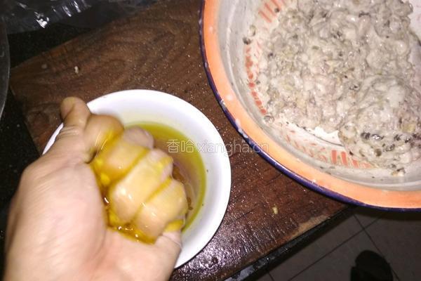 藏红花炖狮子头的做法图解13
